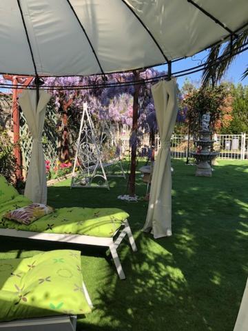 Charmant Studio A Uchaud Exterior foto